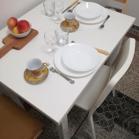 Mini Studio - One Traveler Appartement Belgrado Buitenkant foto